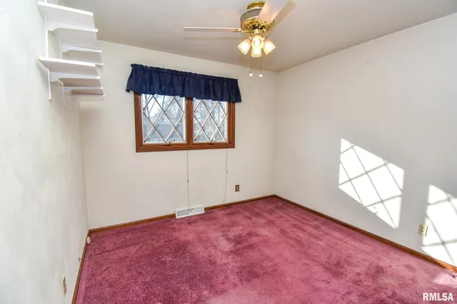 $199,900 | 4413 West Ducharme Avenue, Bartonville, IL 61607