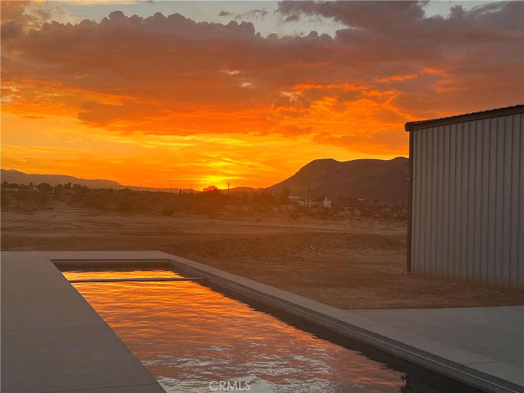 60810 Cole Lane Landers, CA 92285 - Photo 48 of 51 a view of lake view and mountain