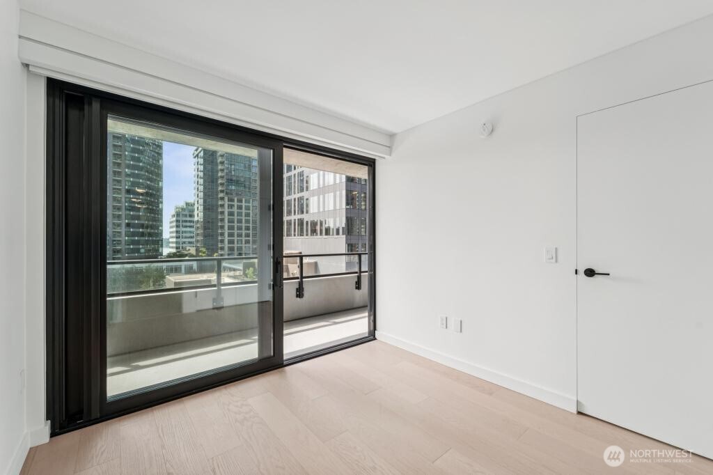 300 Virginia Street, Unit 812 Seattle, WA 98101 - Photo 17 of 39