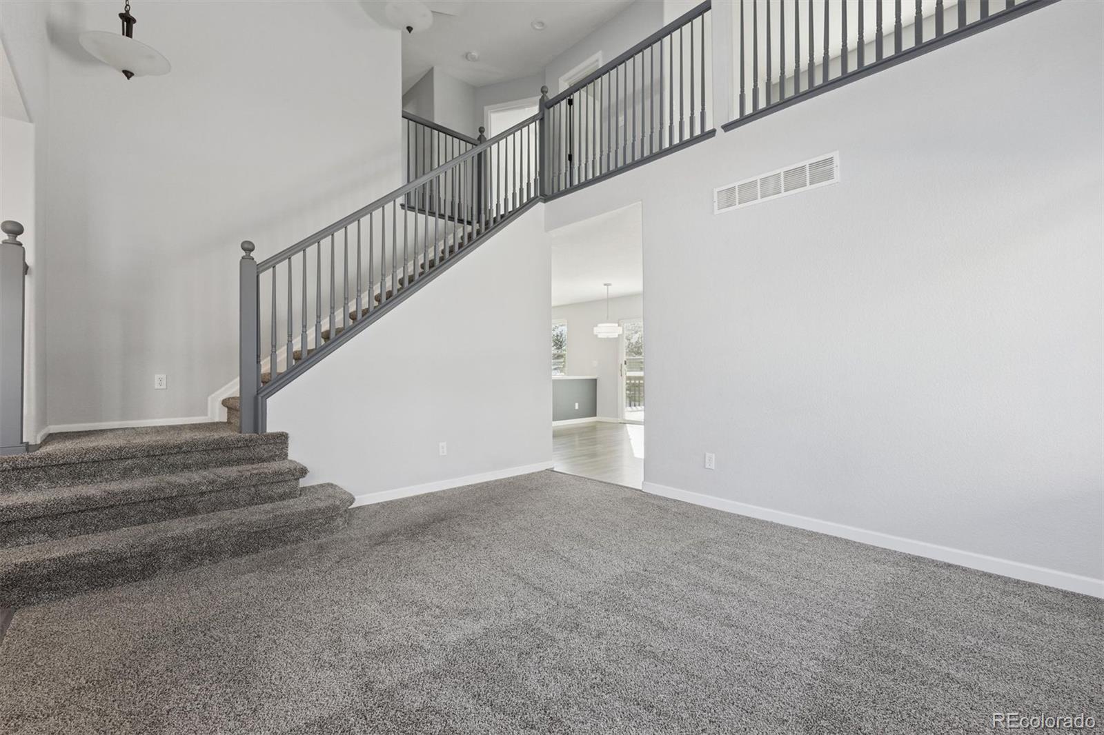 508 West English Sparrow Trail Highlands Ranch, CO 80129 - Photo 5 of 29