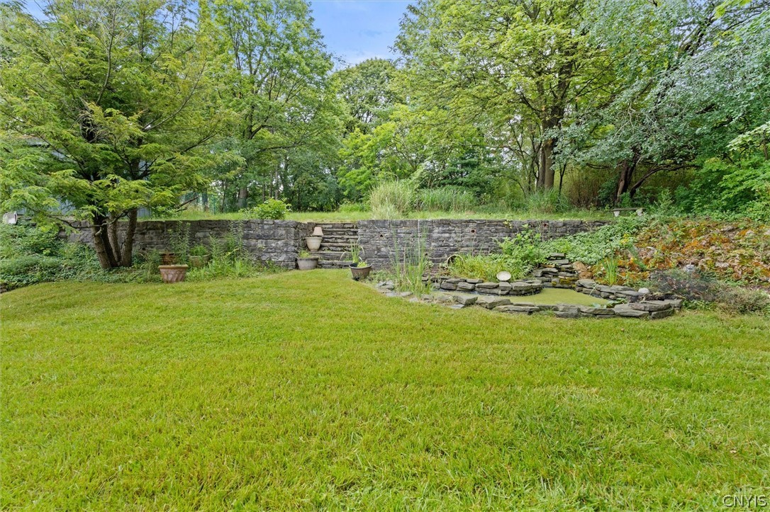 141 Edgehill Road Syracuse, NY 13224 - Photo 38 of 50