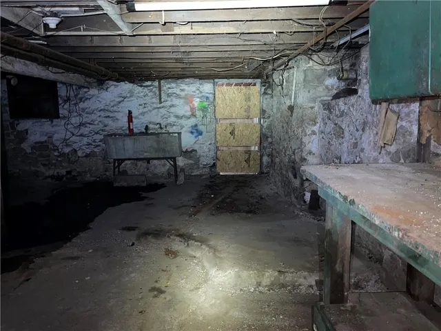 $11,500 | 421 Fairview Avenue, Turtle Creek, PA 15145