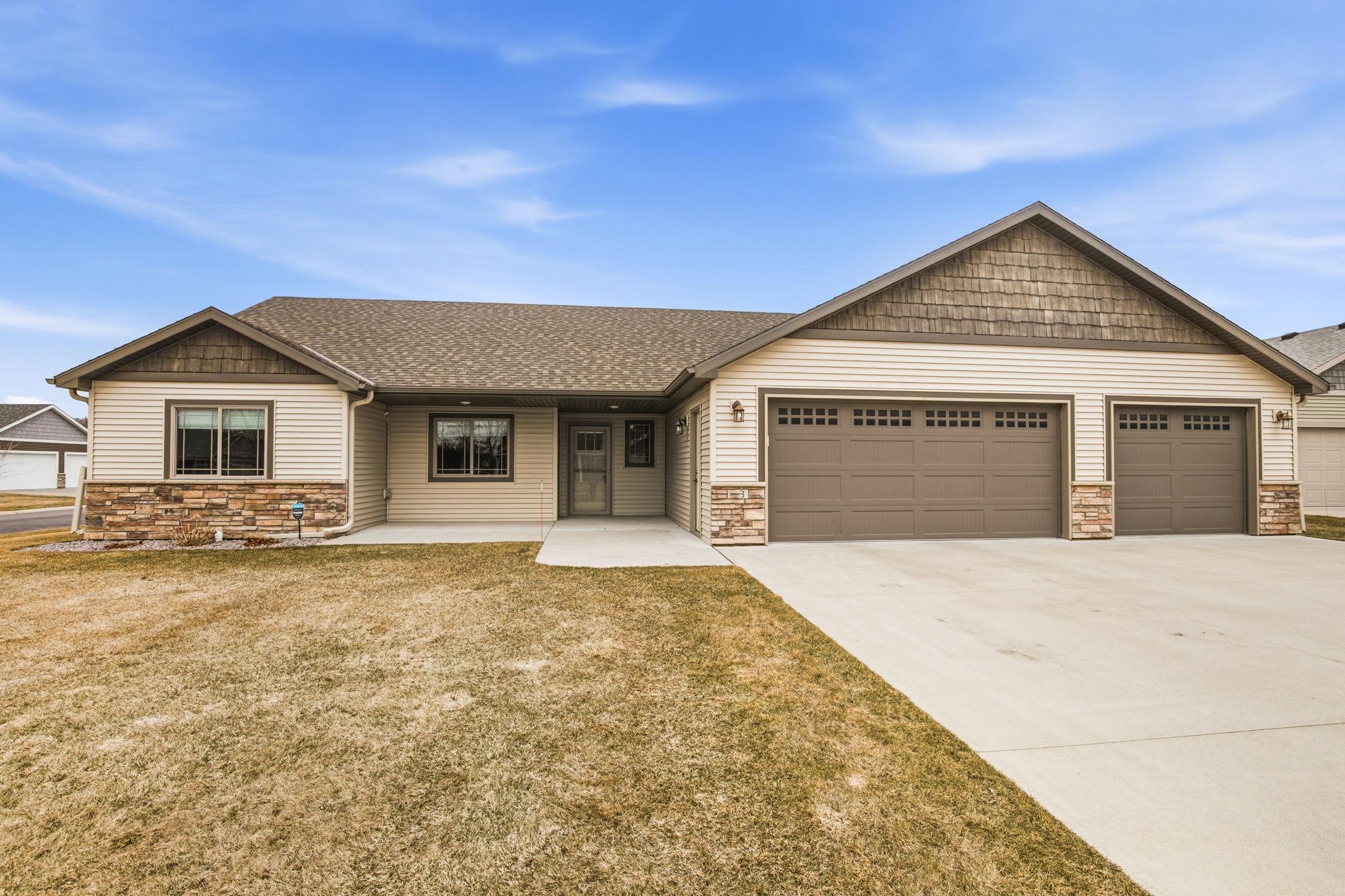 113 Glenview Loop St. Cloud, MN 56303 - Photo 1 of 26