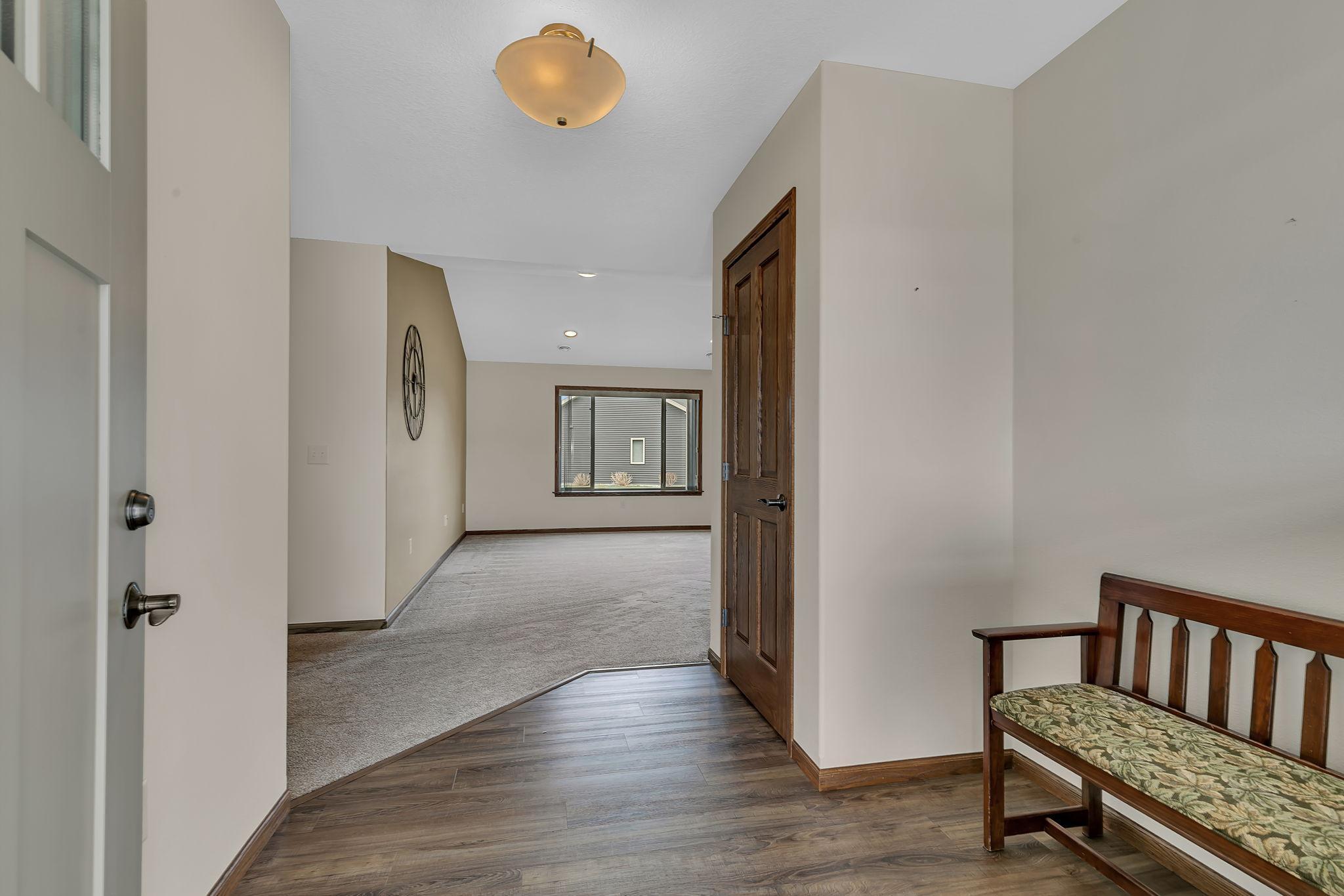 113 Glenview Loop St. Cloud, MN 56303 - Photo 3 of 26