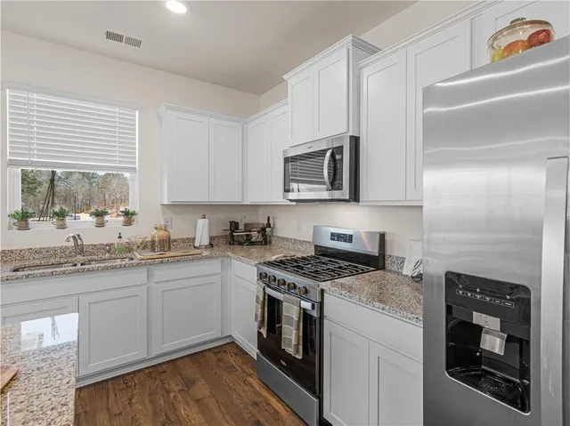 $424,900 | 608 Kimberwick Drive, Locust Grove, GA 30248