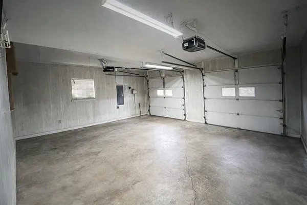 a view of a garage