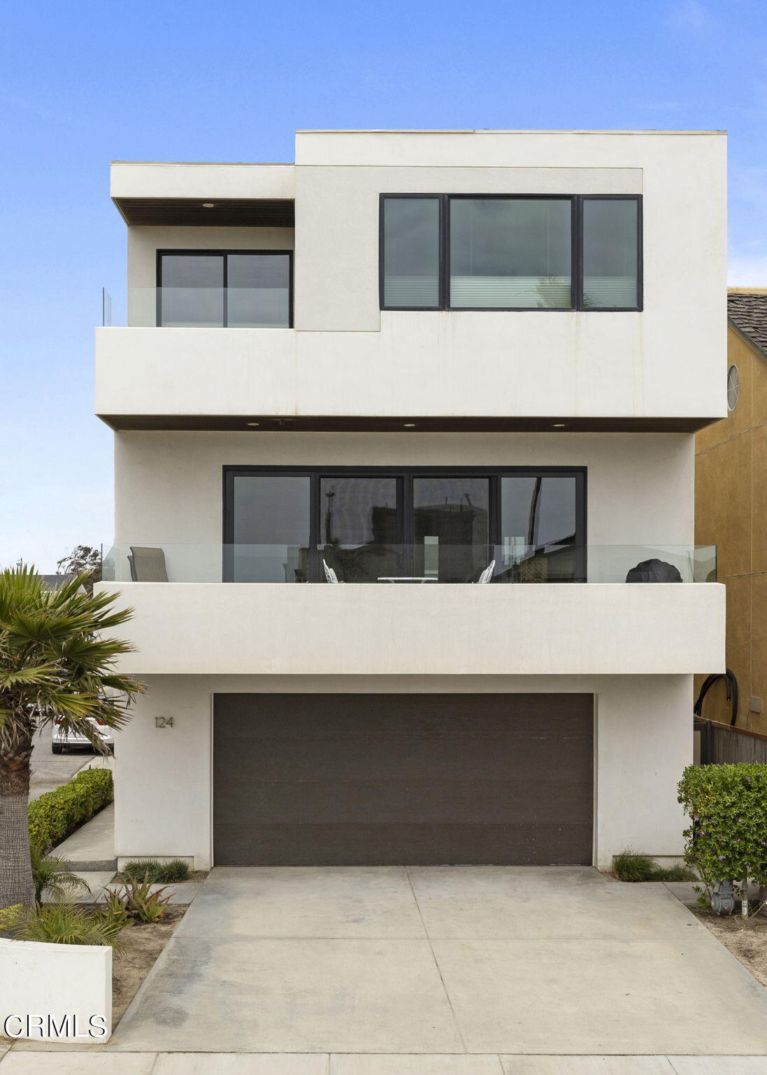 124 Ocean Drive Oxnard, CA 93035 - Photo 45 of 53 a house view