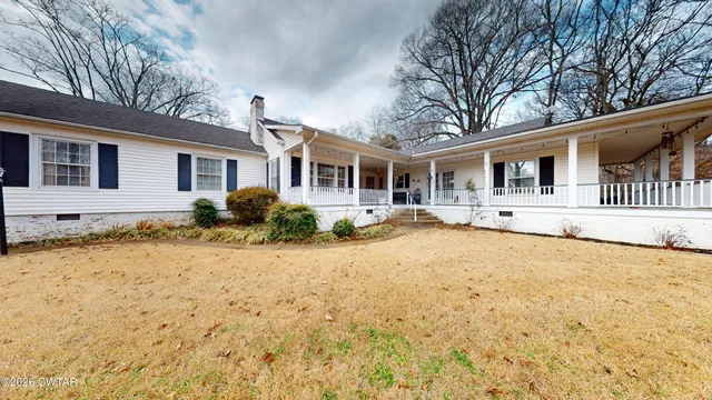 $389,900 | 826 West Lattawoods Drive, Dyersburg, TN 38024