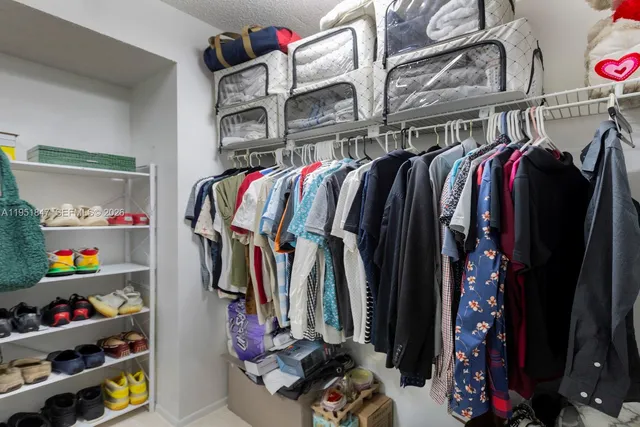 $460,000 | 20537 Northeast 6th Court, Miami, FL 33179