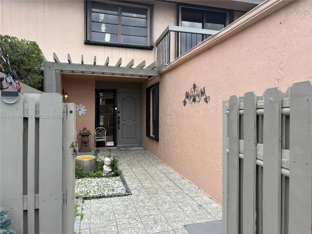 $460,000 | 20537 Northeast 6th Court, Miami, FL 33179