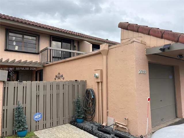 $460,000 | 20537 Northeast 6th Court, Miami, FL 33179
