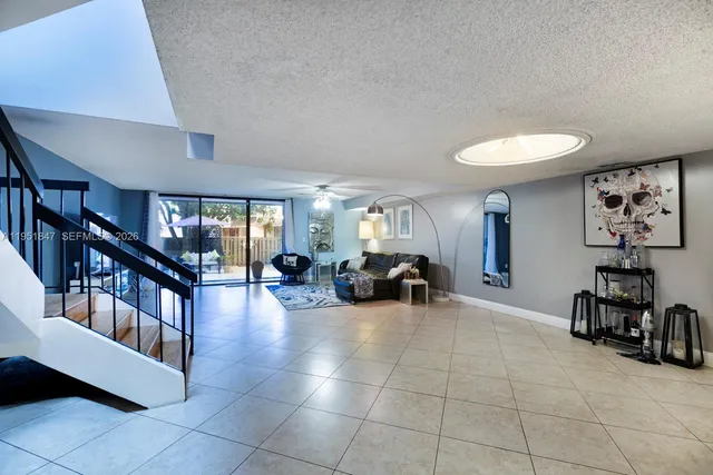 $460,000 | 20537 Northeast 6th Court, Miami, FL 33179