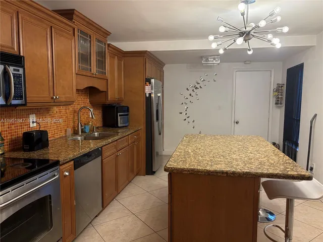 $460,000 | 20537 Northeast 6th Court, Miami, FL 33179