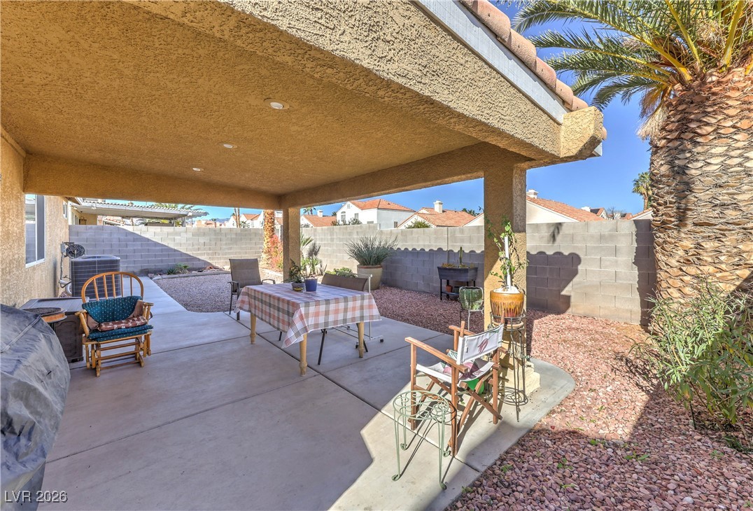 7382 Cedar Ridge Street Las Vegas, NV 89147 - Photo 23 of 34