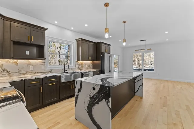 $759,900 | 36 Jade Hill Road, Auburn, MA 01501