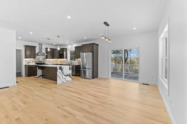 $759,900 | 36 Jade Hill Road, Auburn, MA 01501