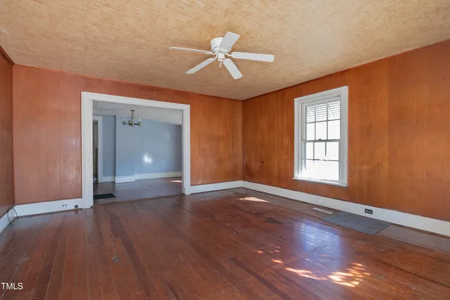 $369,900 | 110 Summit Avenue, Raleigh, NC 27603