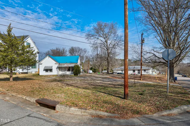 $369,900 | 110 Summit Avenue, Raleigh, NC 27603