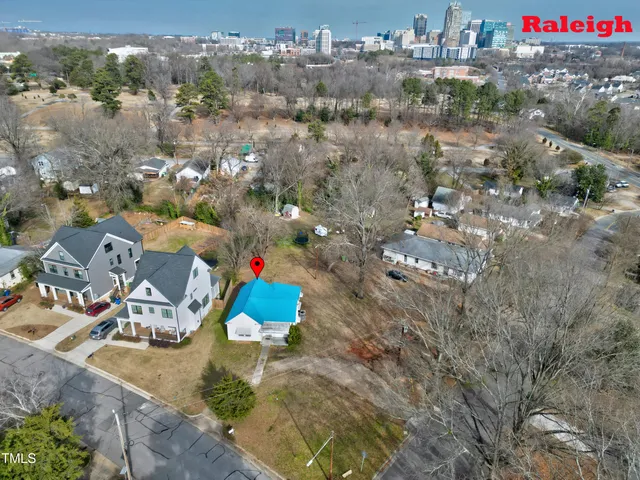 $369,900 | 110 Summit Avenue, Raleigh, NC 27603