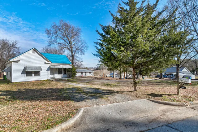 $369,900 | 110 Summit Avenue, Raleigh, NC 27603