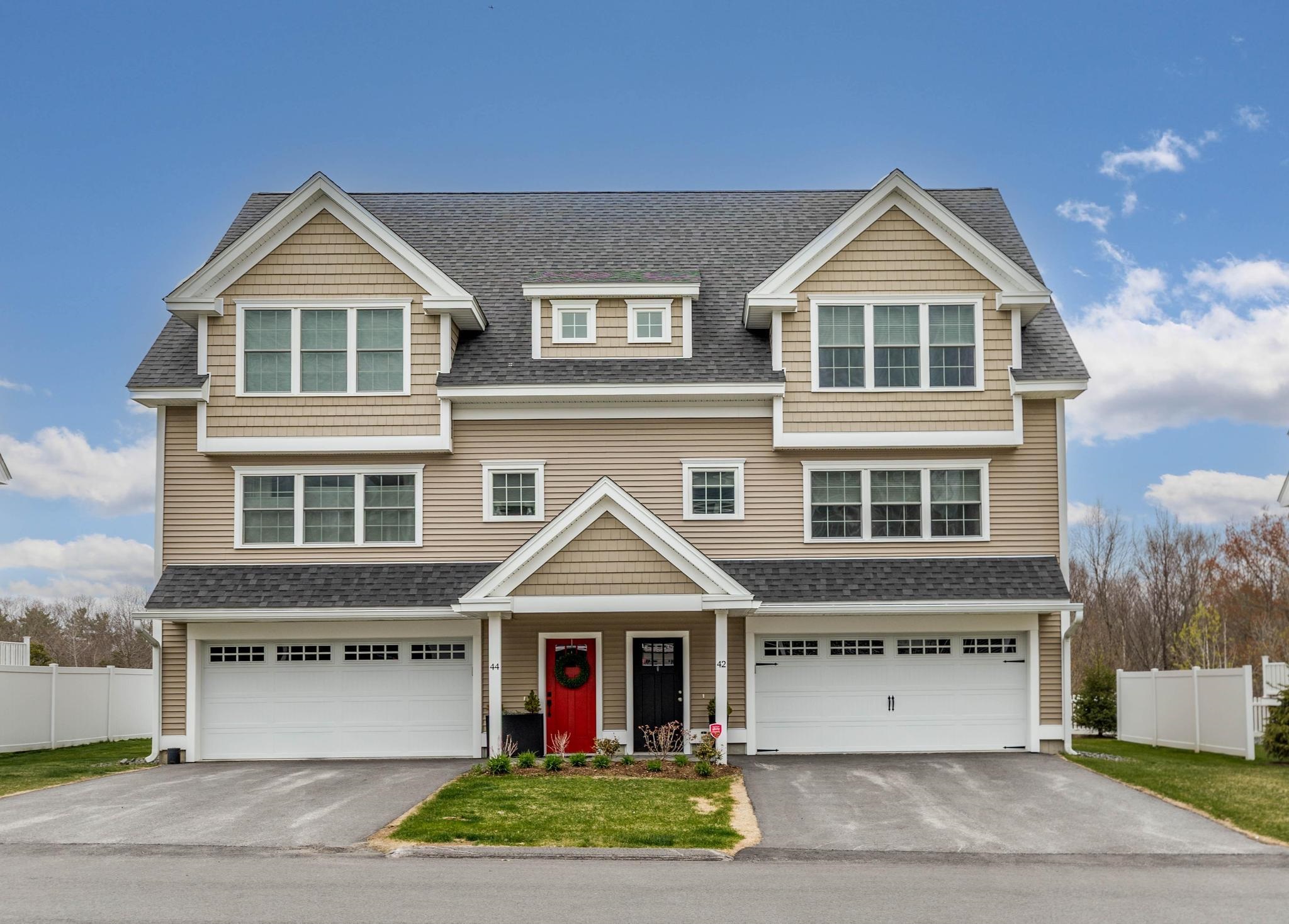 42 Green Road Newmarket, NH 03857 - Photo 2 of 41