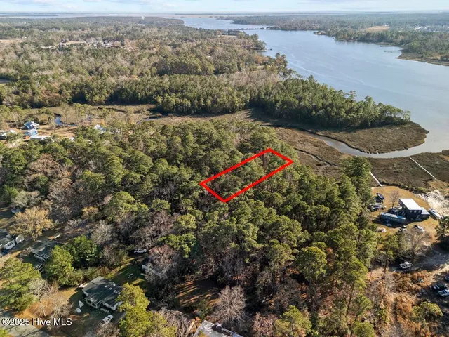 $80,000 | 227 Youpon Drive, Hubert, NC 28539