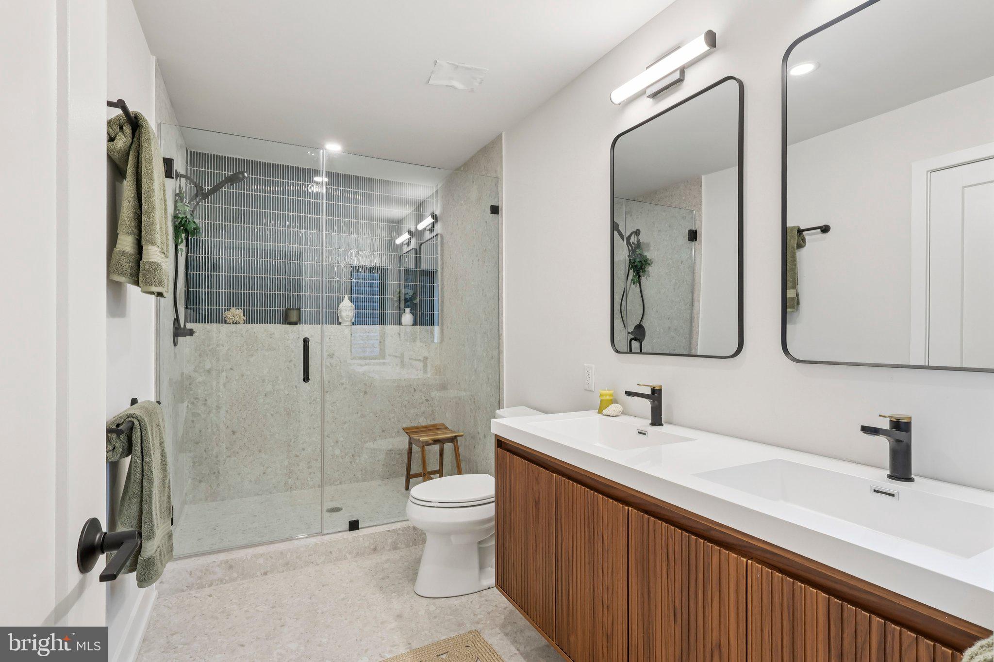 3407 West Lippincott Street Philadelphia, PA 19132 - Photo 25 of 58 Primary BR bath