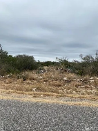 $80,900 | 343 Legend Hills, Uvalde, TX 78801