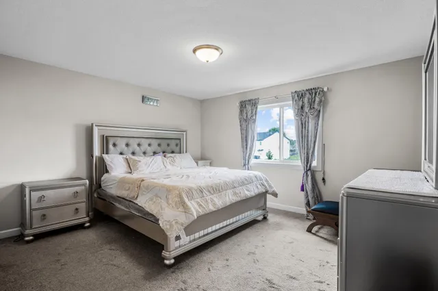 $2,200 | 2117 Cleveland Lane South, Cambridge, MN 55008