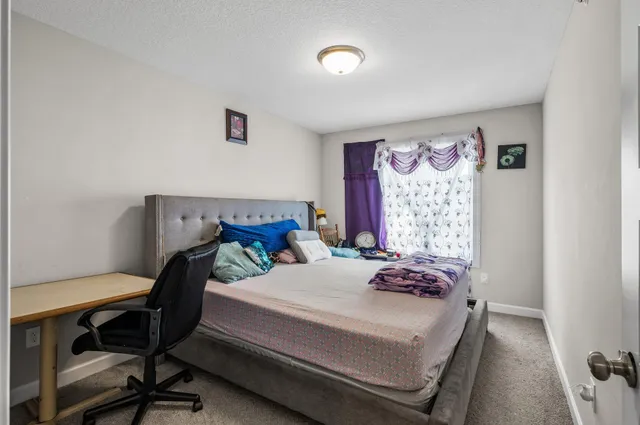 $2,200 | 2117 Cleveland Lane South, Cambridge, MN 55008