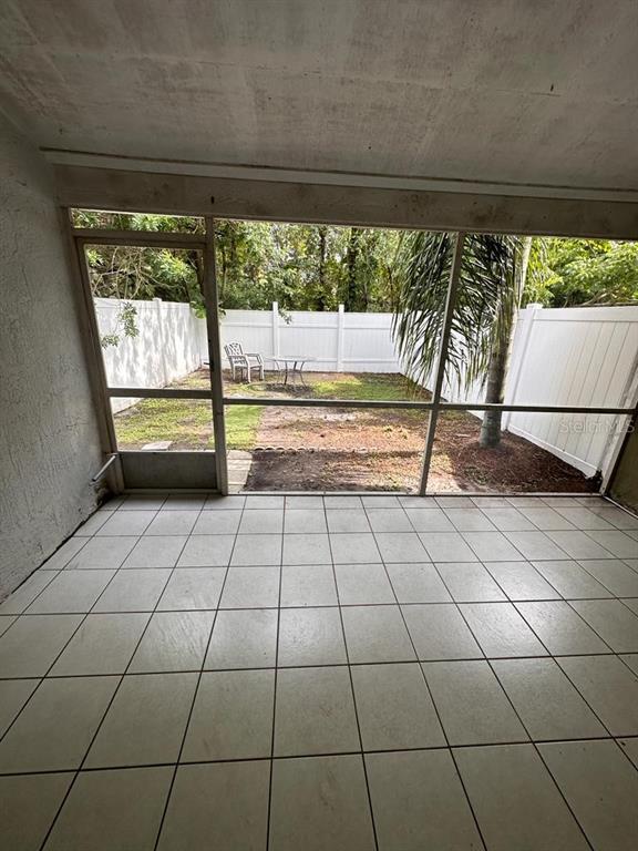 11127 Alderly Commons Court Orlando, FL 32837 - Photo 2 of 8