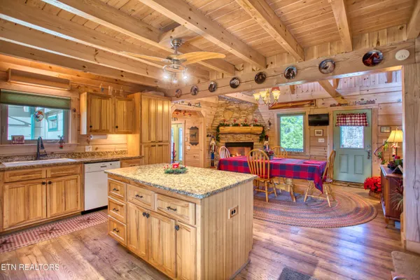 $879,000 | 789 Spruce Creek Drive, Jamestown, TN 38556
