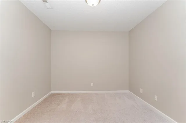 $1,750 | 302 Apple Ridge Road, Greensboro, NC 27406