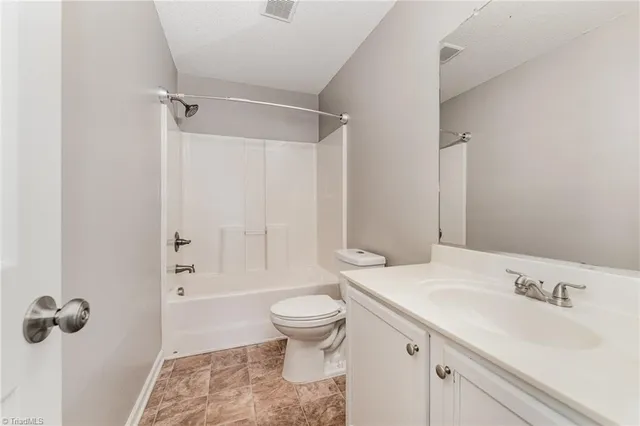 $1,750 | 302 Apple Ridge Road, Greensboro, NC 27406