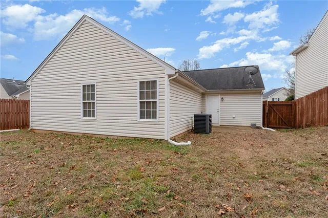 $1,750 | 302 Apple Ridge Road, Greensboro, NC 27406