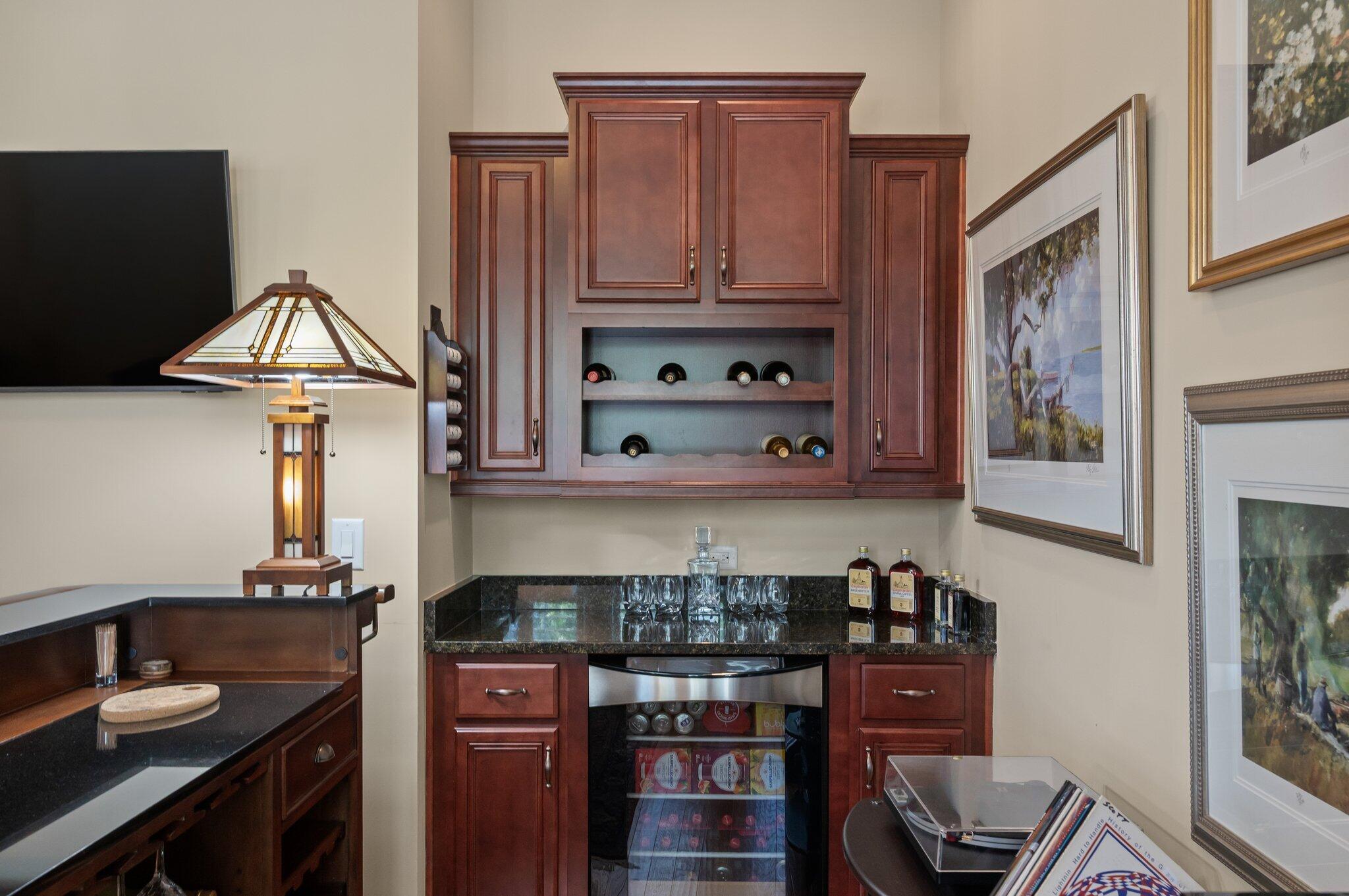 3765 Maidstone Drive Mount Pleasant, SC 29466 - Photo 14 of 59 3865 Maidstone_i_Lowcountry_Exposure-3