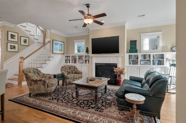 $1,100,000 | 3765 Maidstone Drive, Mount Pleasant, SC 29466