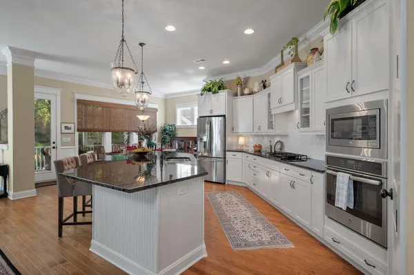 $1,100,000 | 3765 Maidstone Drive, Mount Pleasant, SC 29466