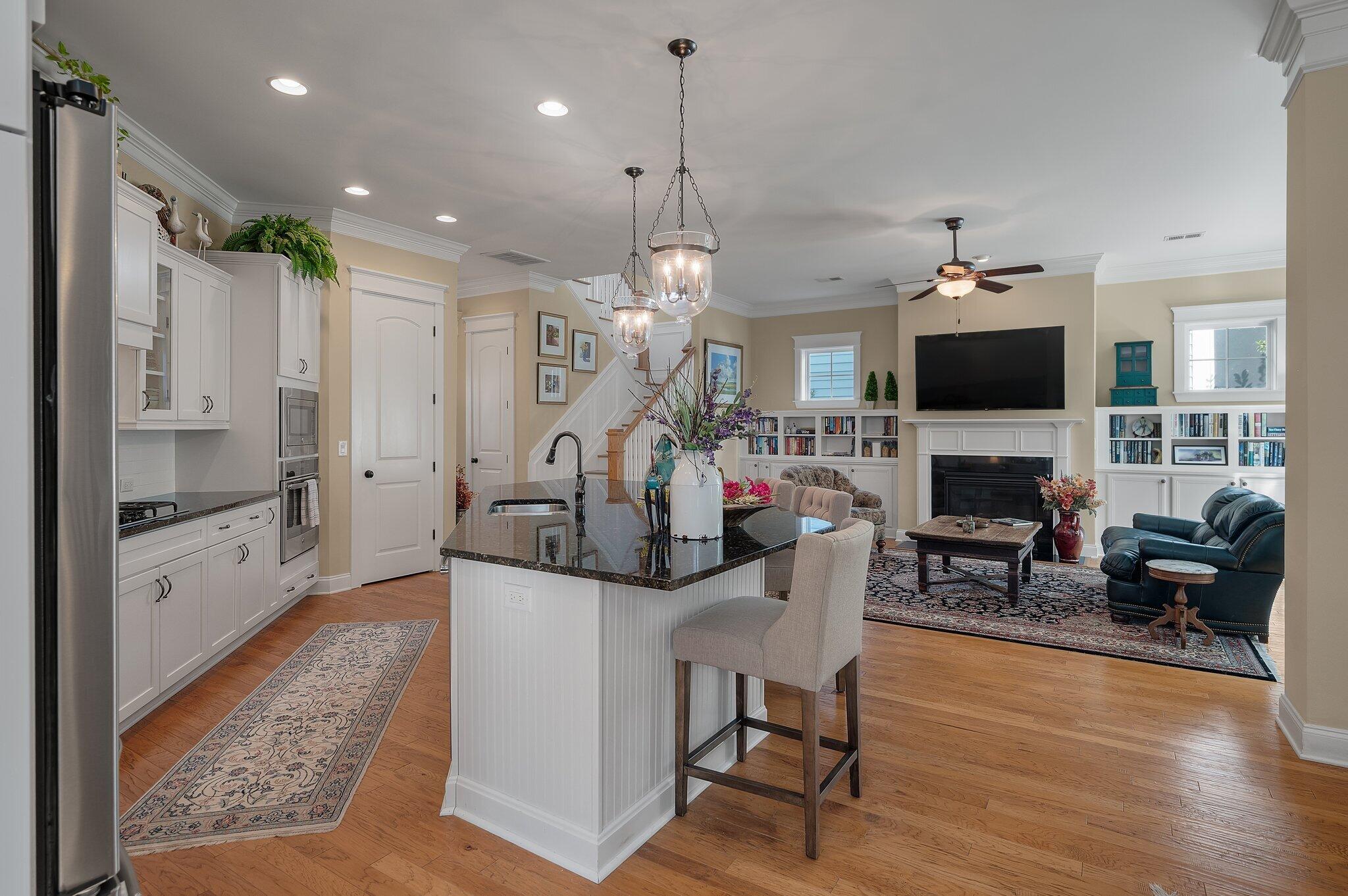 3765 Maidstone Drive Mount Pleasant, SC 29466 - Photo 21 of 59 3865 Maidstone_i_Lowcountry_Exposure-39