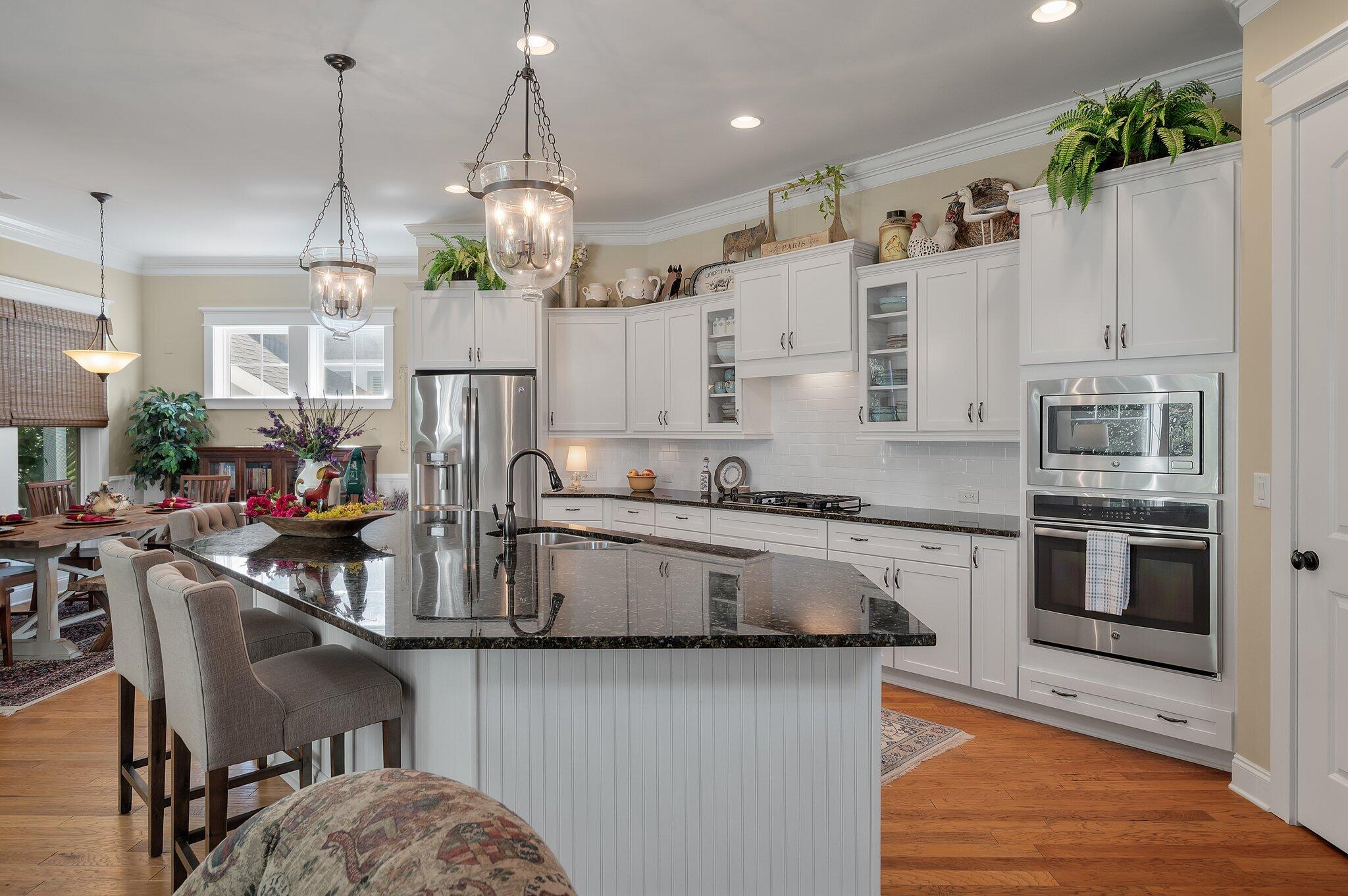 3765 Maidstone Drive Mount Pleasant, SC 29466 - Photo 22 of 59 3865 Maidstone_i_Lowcountry_Exposure-37