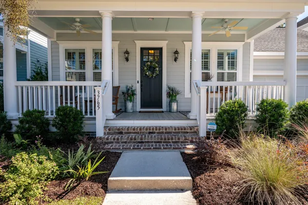 $1,100,000 | 3765 Maidstone Drive, Mount Pleasant, SC 29466