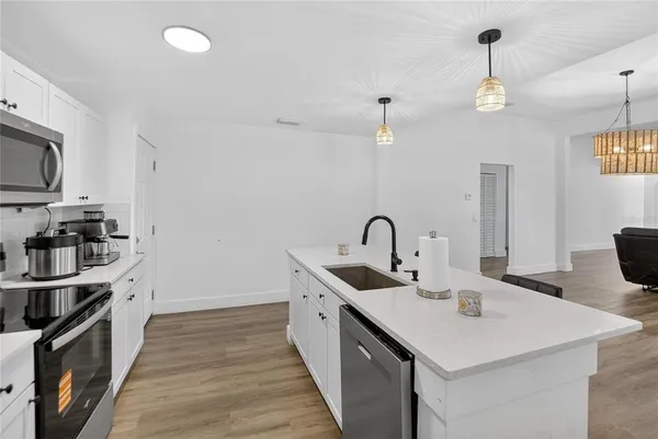 $315,000 | 800 North Church Avenue, Mulberry, FL 33860