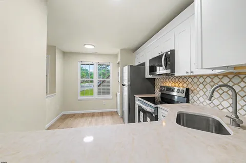 $185,000 | 3211 Juniper Court, Unit 3211, Mays Landing, NJ 08330