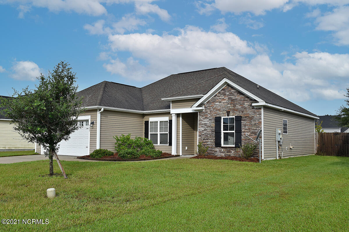 333 Kingston Road Jacksonville, NC 28546 - Photo 2 of 36 DSC_0007
