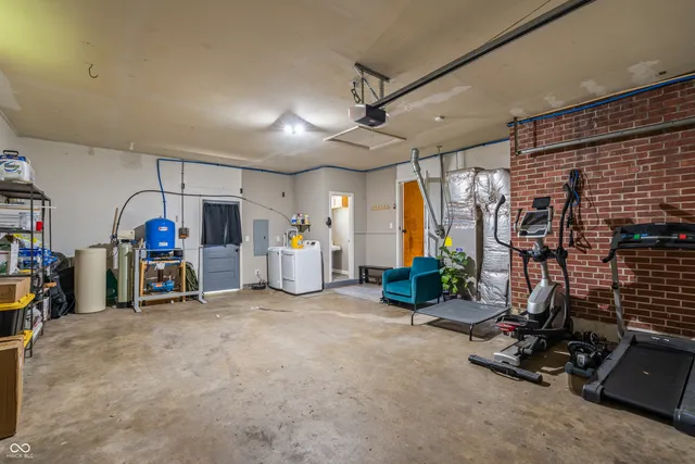 $315,000 | 6716 East 96th Street, Fishers, IN 46038