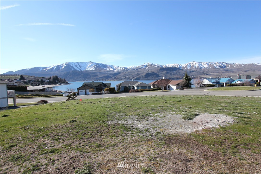 236 Key Lane Chelan, WA 98816 - Photo 1 of 16 Gallery Image 1