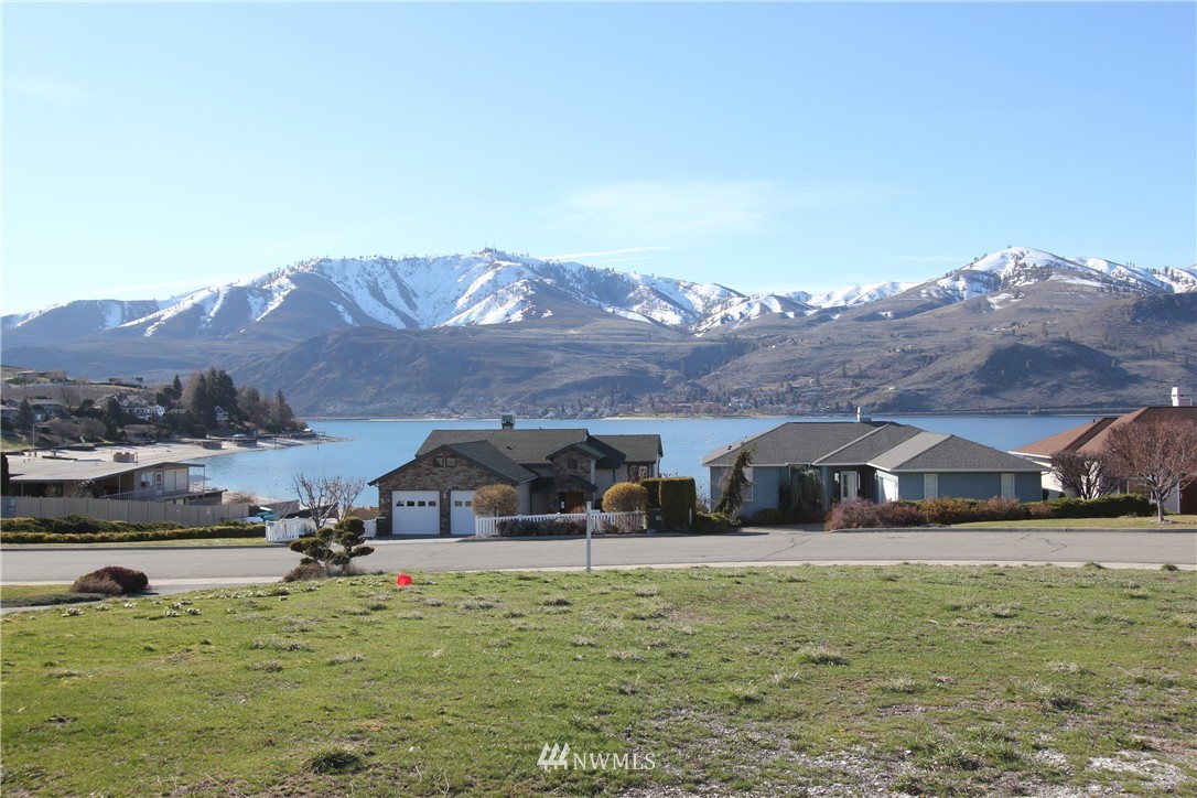 236 Key Lane Chelan, WA 98816 - Photo 2 of 16 Gallery Image 2