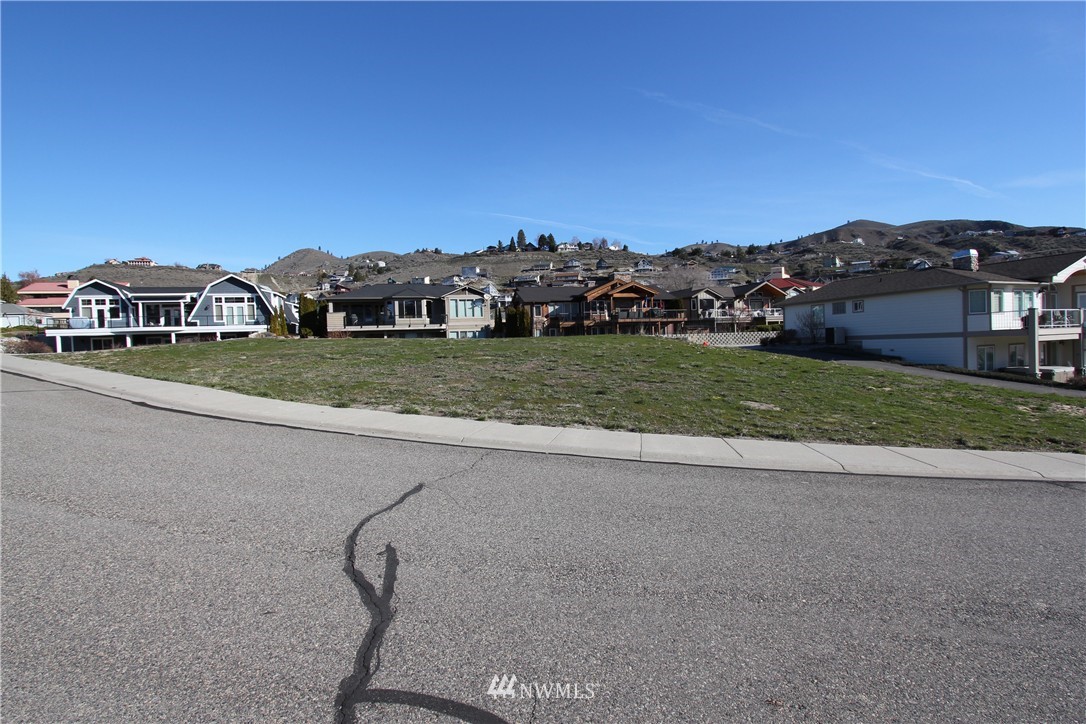 236 Key Lane Chelan, WA 98816 - Photo 8 of 16 Gallery Image 8