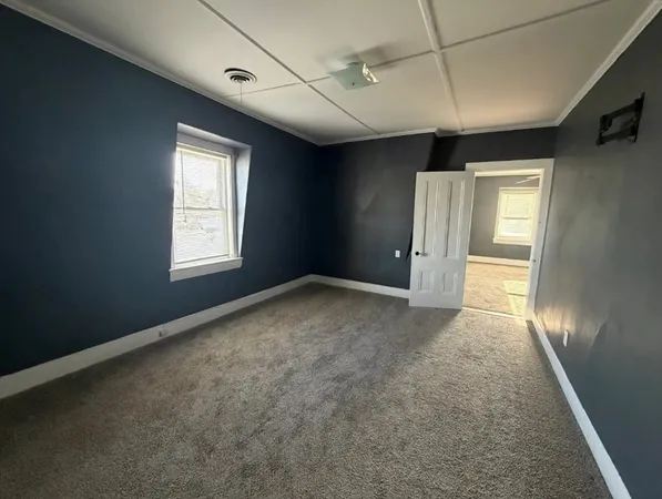 $2,400 | 127 Court Street, Unit 3, Plymouth, MA 02360