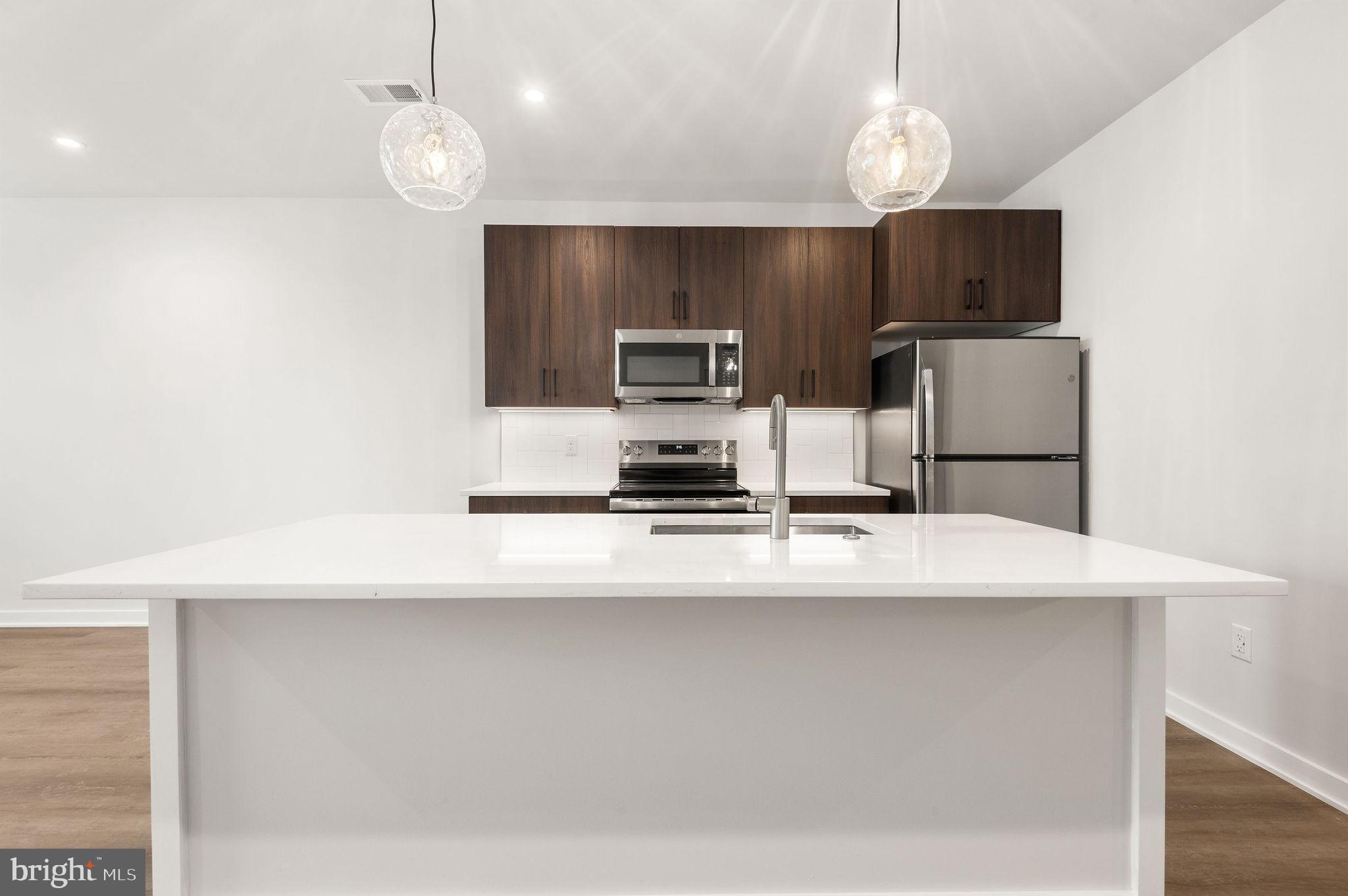 26 South York Road, Unit 406 Hatboro, PA 19040 - Photo 11 of 55